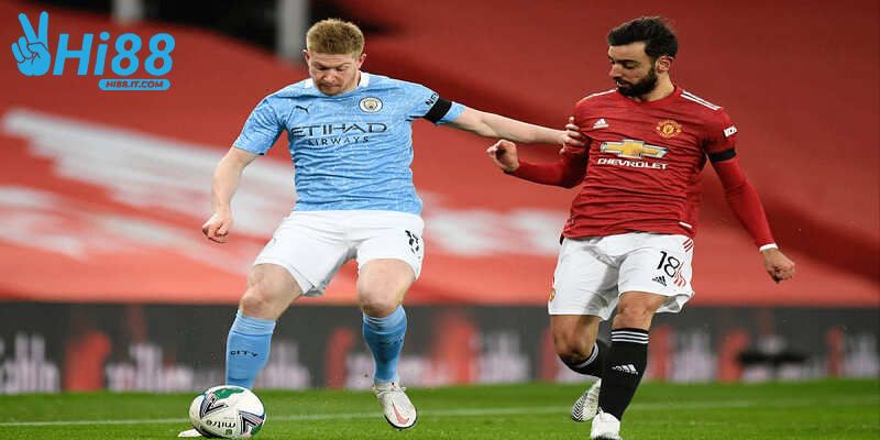 Phân tích thông tin của hai đội bóng trước khi vào tiền